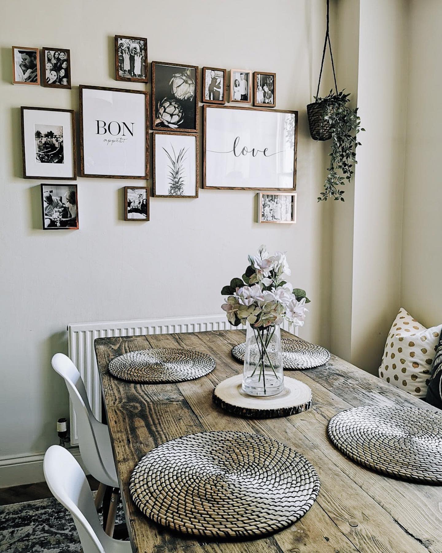 Rustic Dining Table Decor Ideas -rebeccas_rose_tinted